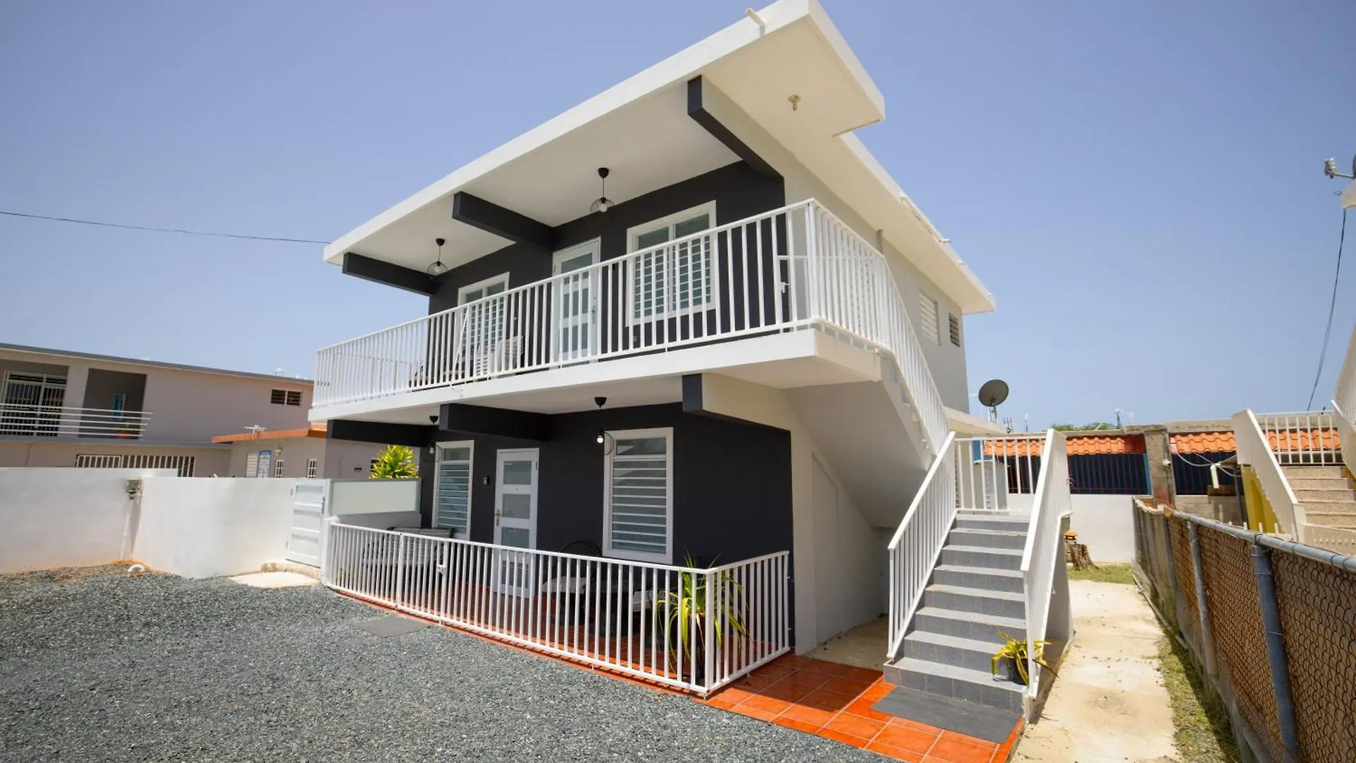 아파트 R&V Combate Beach House 1 With Pool 카보조로